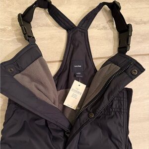 NWT Baby GAP Navy ski bibs, size 3T
